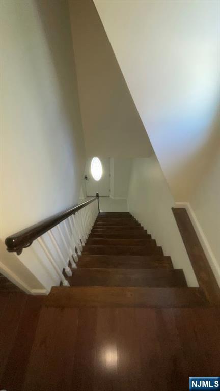 322 Cortlandt Street Belleville, NJ 07109 - Photo 7 of 28