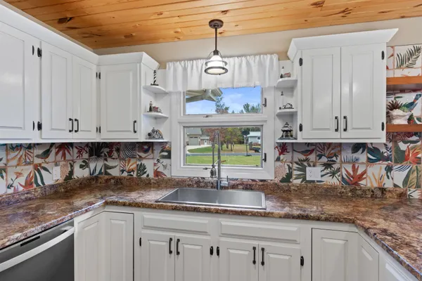 $749,900 | 865 Richmond Court, Nekoosa, WI 54457