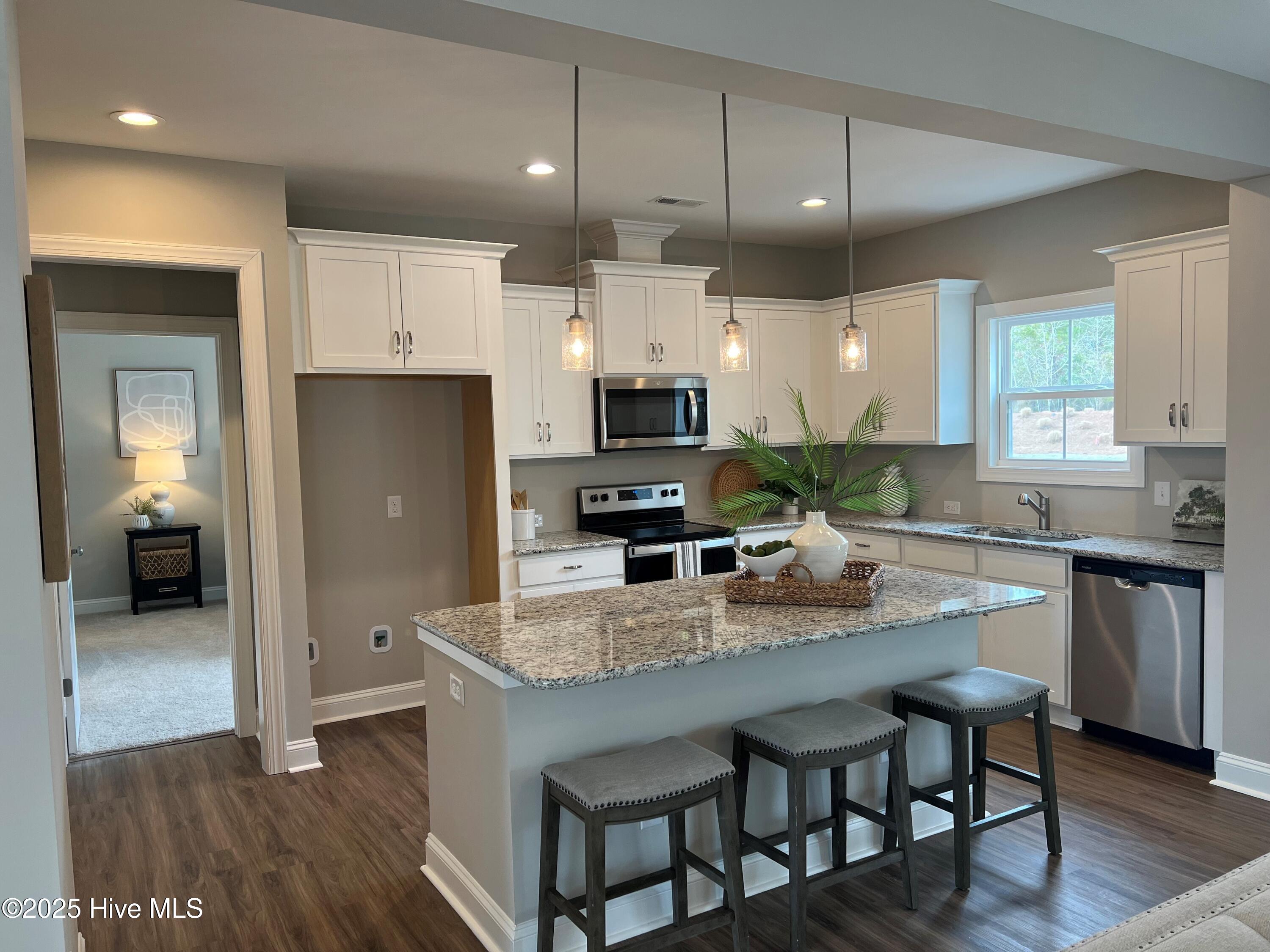 288 Langston Road Hampstead, NC 28443 - Photo 8 of 23 Gaston Kitchen
