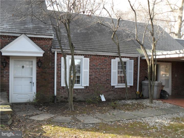652 Welsh Road Philadelphia, PA 19115 - Photo 4 of 7