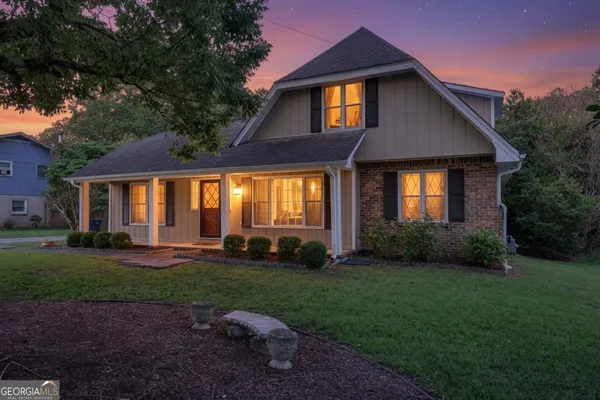 $235,000 | 1777 Hickory Street Southeast, Conyers, GA 30013