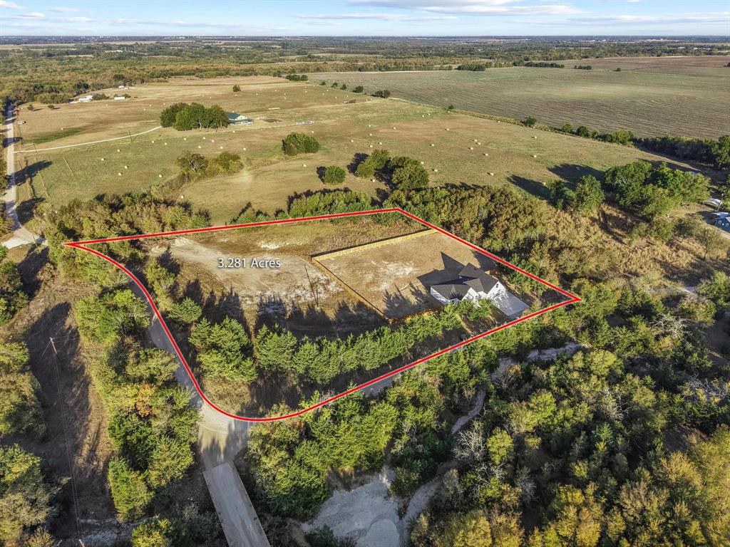 850 County Road Honey Grove, TX 75446 - Photo 35 of 40 a view of an ocean and beach