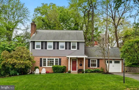 $1,050,000 | 161 Rolling Road, Bala Cynwyd, PA 19004