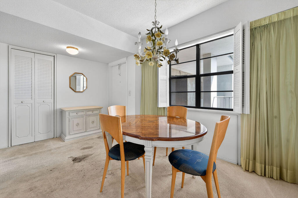 501 Southwest 11th Place, Unit 402A Boca Raton, FL 33432 - Photo 9 of 29 Dining and Front Entry