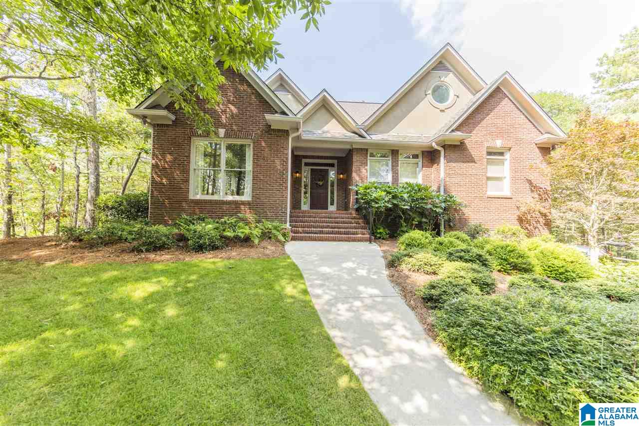 136 Windsor Circle Pelham, AL 35124 - Photo 2 of 49