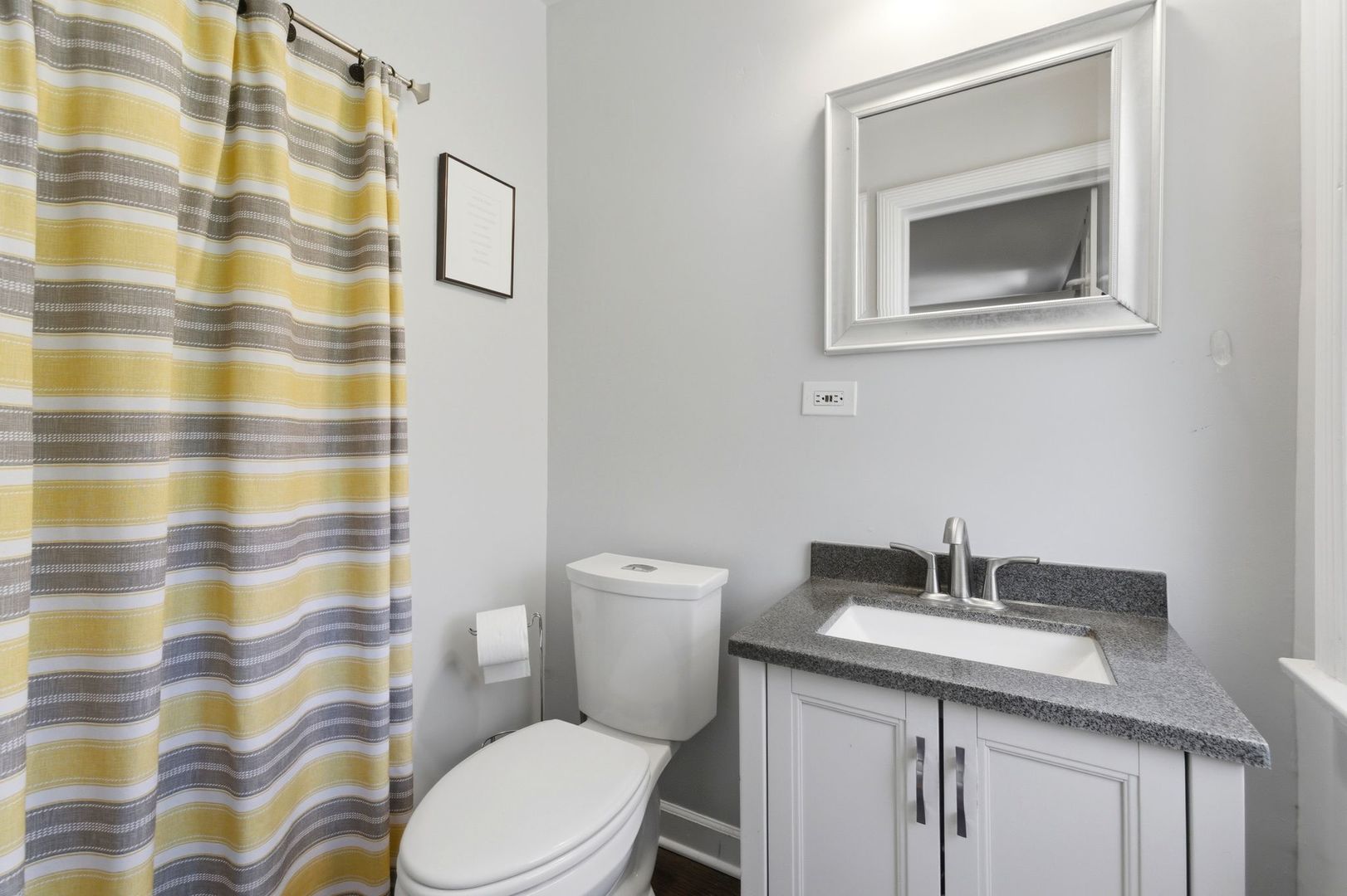 1423 Kirk Street Evanston, IL 60202 - Photo 26 of 36