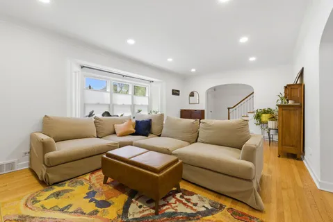 $825,000 | 1423 Kirk Street, Evanston, IL 60202