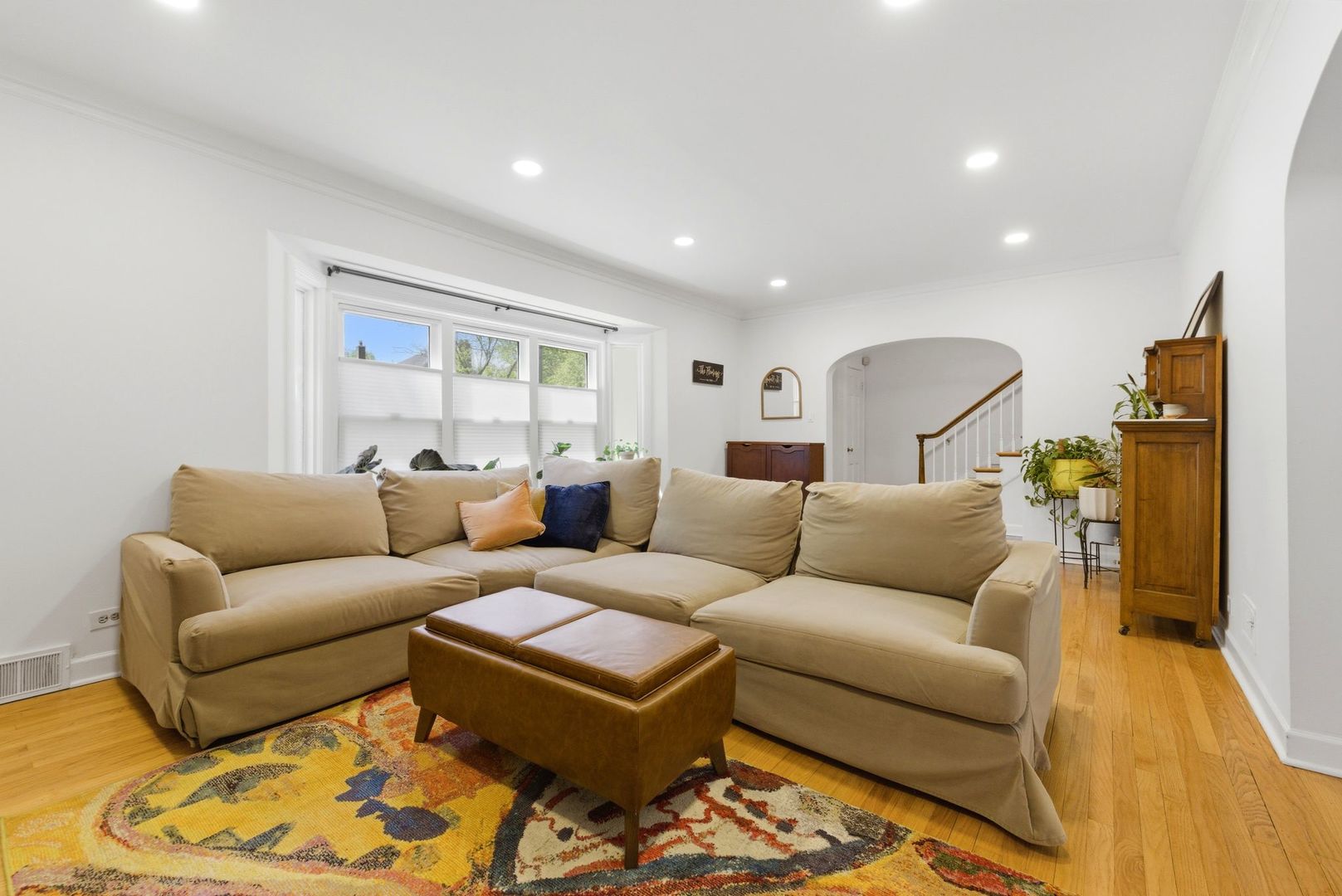 1423 Kirk Street Evanston, IL 60202 - Photo 4 of 36