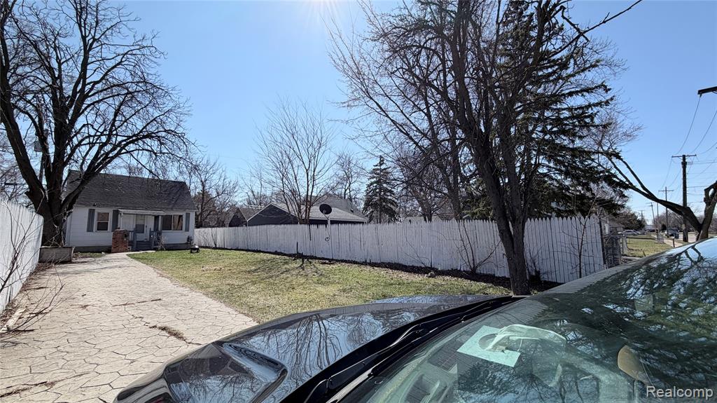 7540 Prospect Avenue Warren, MI 48091 - Photo 11 of 11