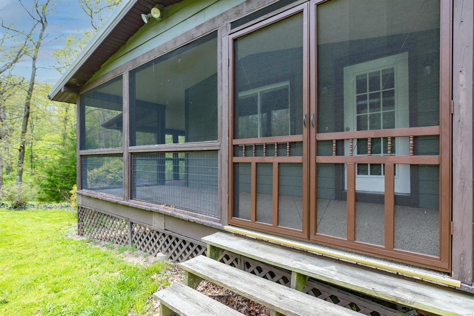 11807 Silver Creek Road New Douglas, IL 62074 - Photo 4 of 42