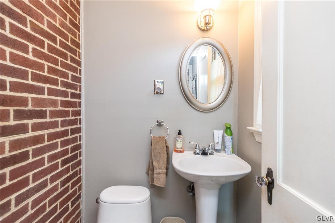 1429 Spring Garden Street Easton, PA 18042 - Photo 21 of 27