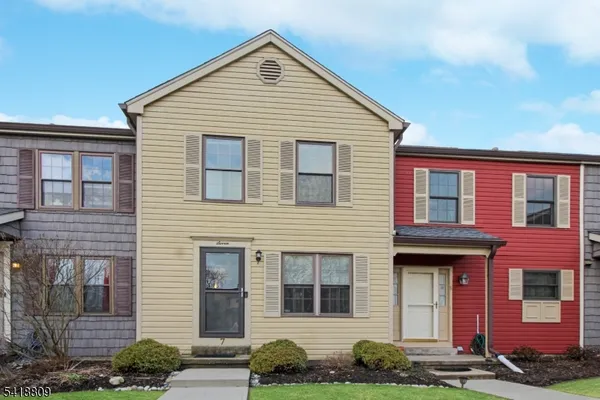 $339,000 | 7 Duck Hawk Court, Hackettstown, NJ 07840