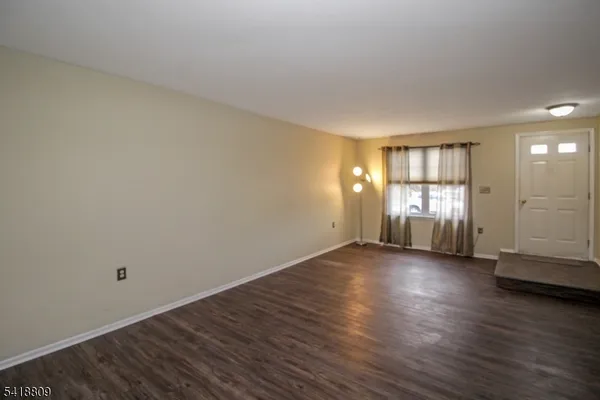 $339,000 | 7 Duck Hawk Court, Hackettstown, NJ 07840