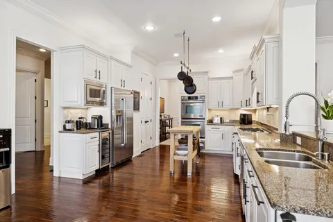 $1,649,000 | 2006 A Galbraith Drive, Unit A, Nashville, TN 37215