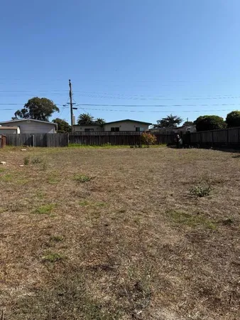 $389,950 | 228 Beach Road, Marina, CA 93933