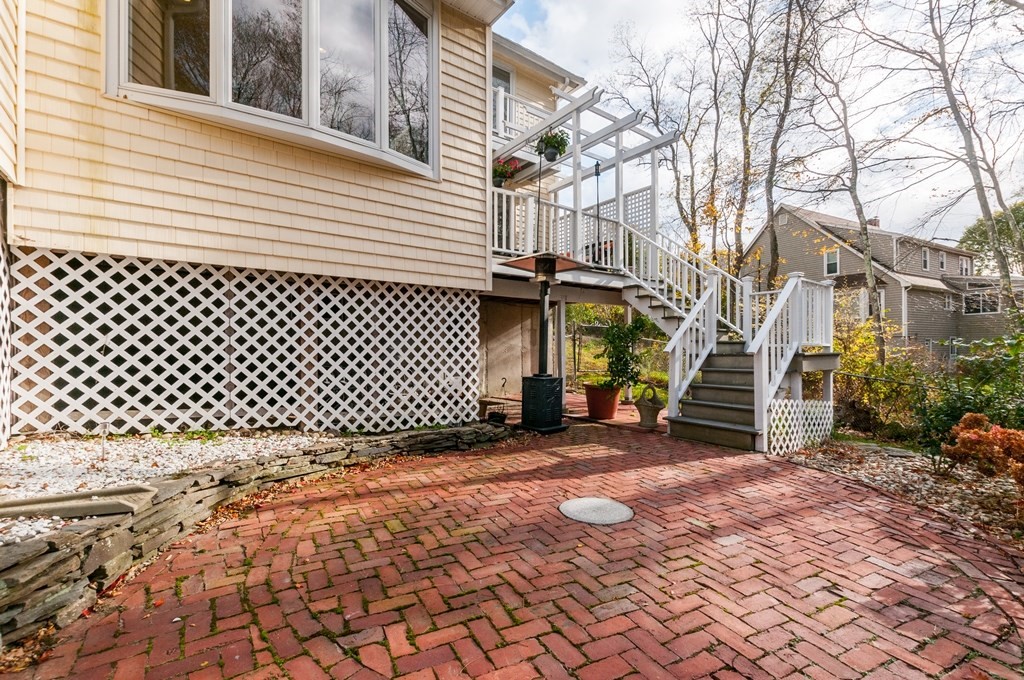 145 Hampton Road Sharon, MA 02067 - Photo 39 of 42 Gallery Image 39