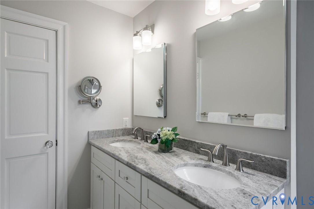 17 Bridgeway Road Richmond, VA 23226 - Photo 21 of 38 Fully renovated Primary Bath with marble-top vanit