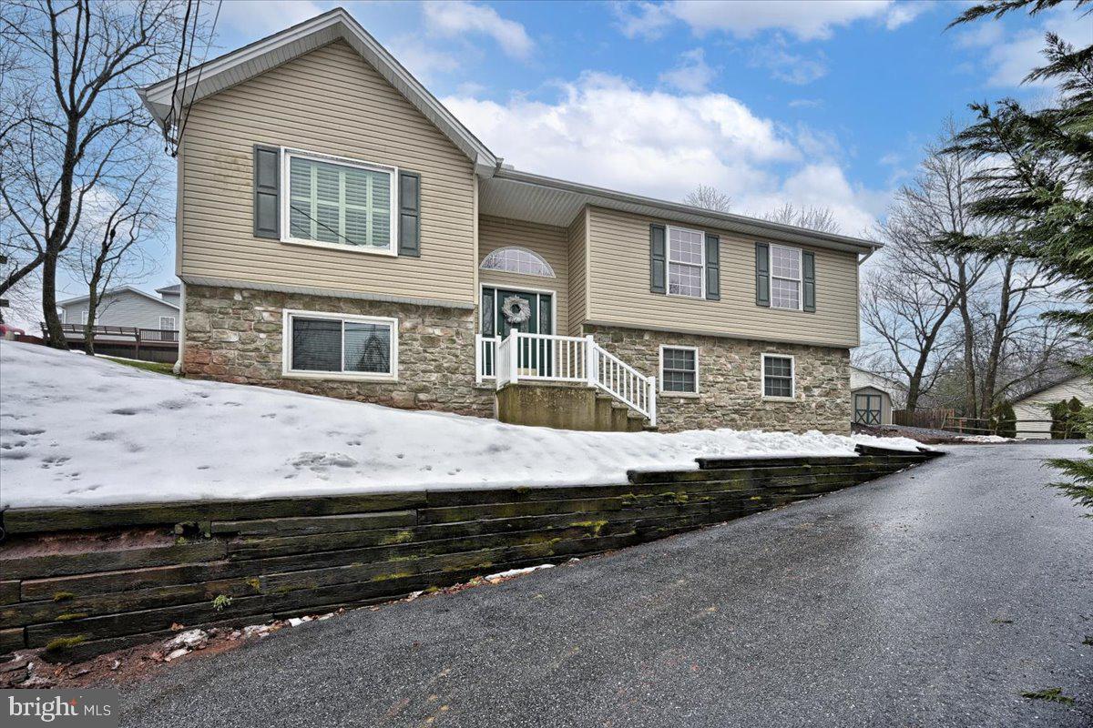260 Eden Road Etters, PA 17319 - Photo 1 of 34 Gallery Image 1