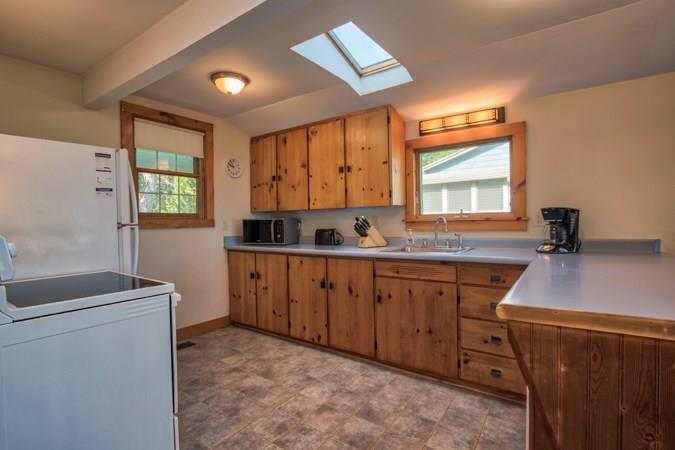 147 Hills Beach Road Biddeford, ME 04005 - Photo 12 of 35 Photo