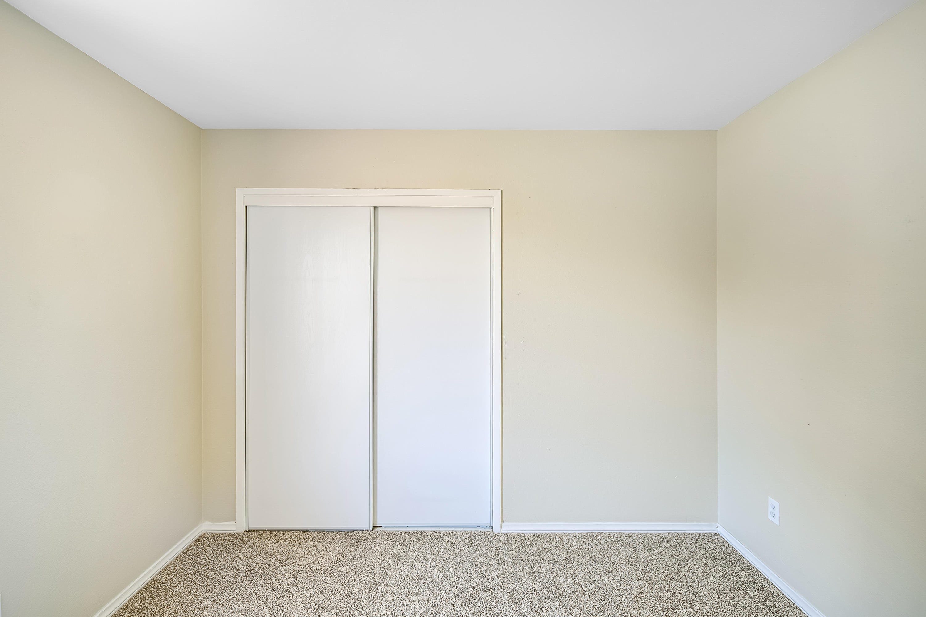 1137 Dianron Road Palmdale, CA 93551 - Photo 11 of 20 DSC_2382