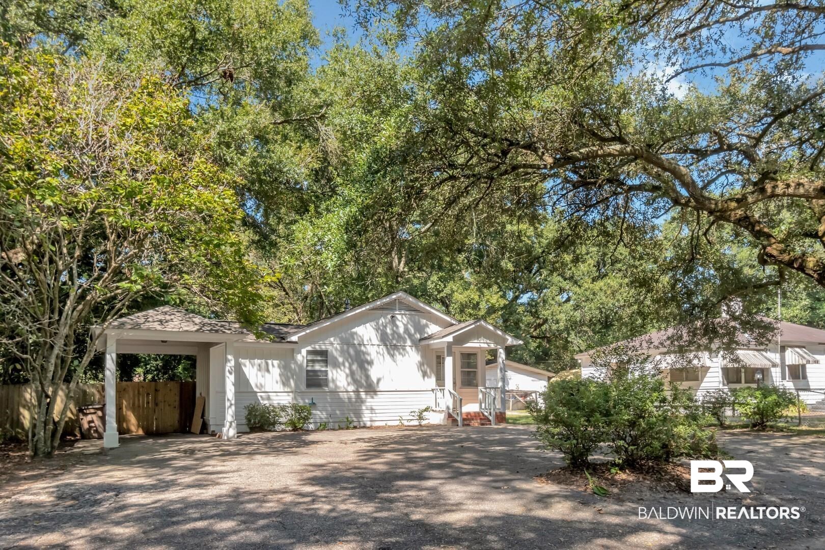 5224 Border Drive South Mobile, AL 36608 - Photo 3 of 22