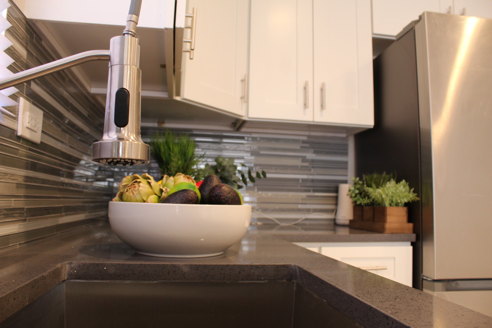 9710 South Chappel Avenue Chicago, IL 60617 - Photo 10 of 29