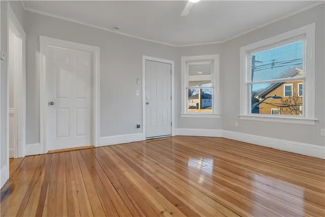 $2,400 | 382 Orms Street, Unit 3, Providence, RI 02908