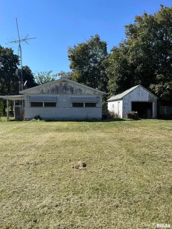 $39,900 | 230 South Main Street, Roseville, IL 61473