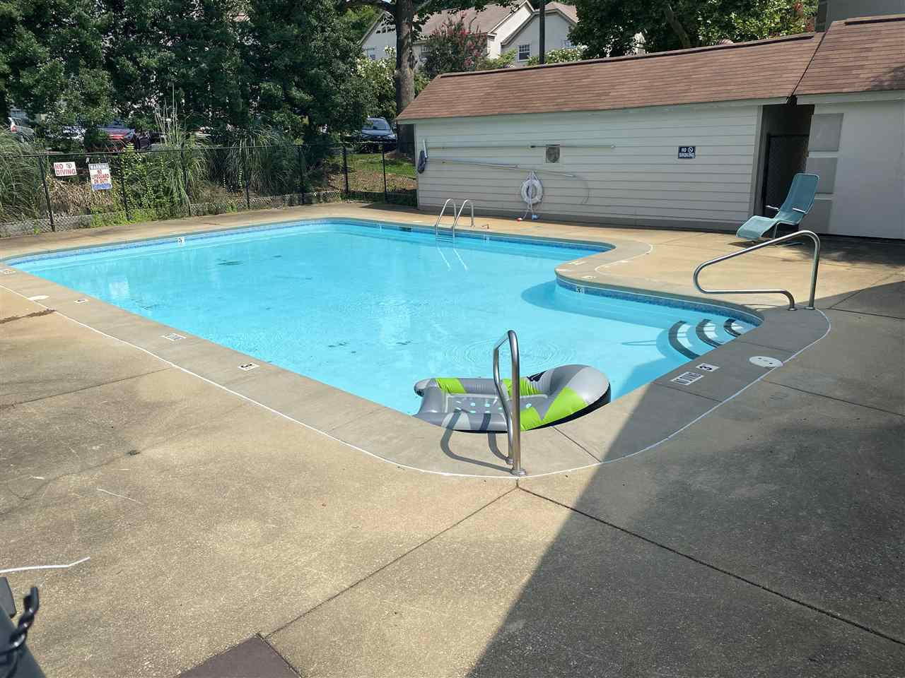 2522 Avent Ferry Road, Unit 102 Raleigh, NC 27606 - Photo 3 of 7 Photo 3