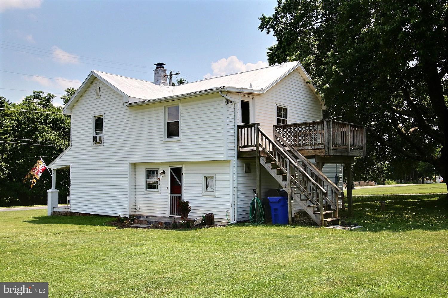 1446 Long Corner Road Mount Airy, MD 21771 - Photo 2 of 31