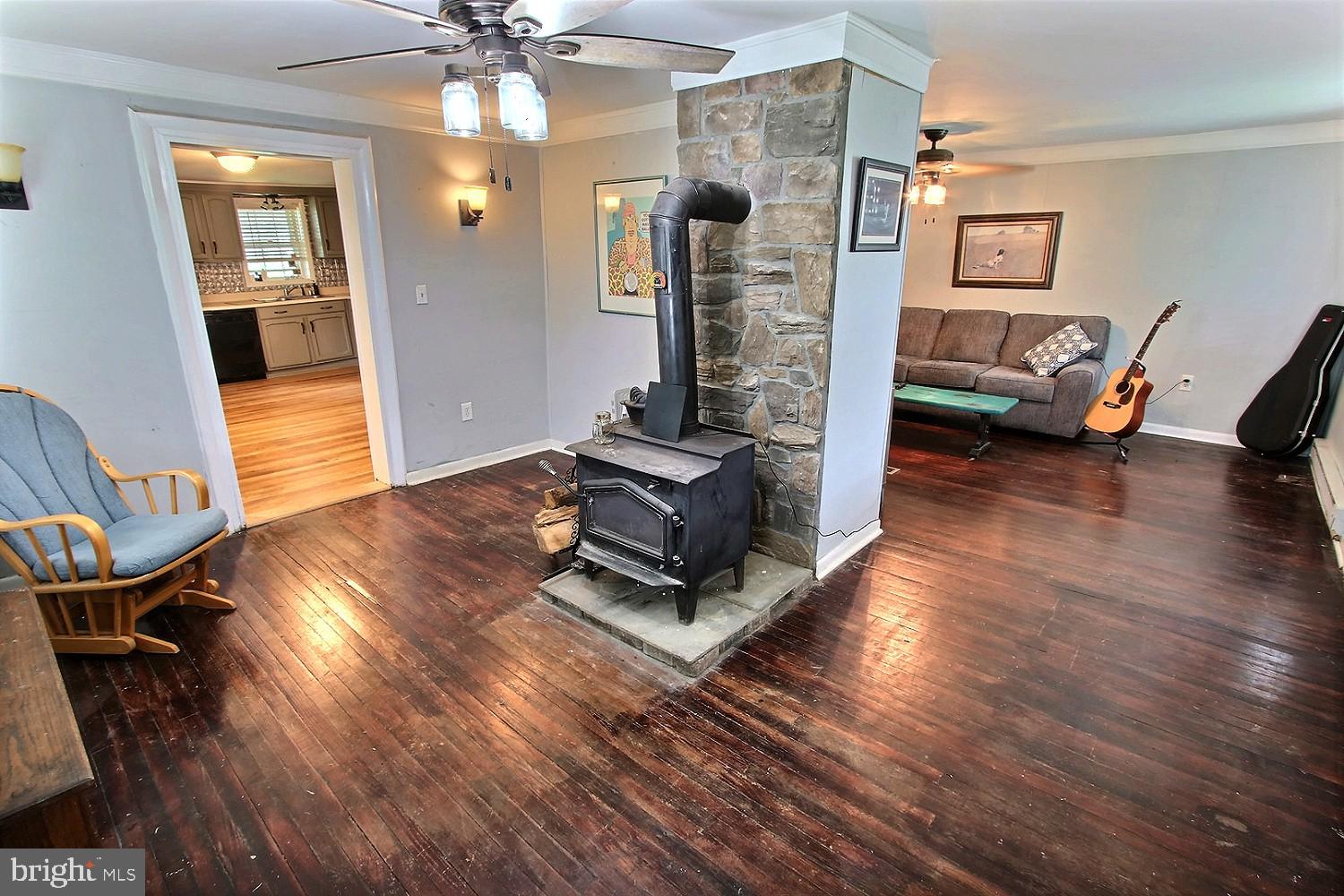 1446 Long Corner Road Mount Airy, MD 21771 - Photo 11 of 31
