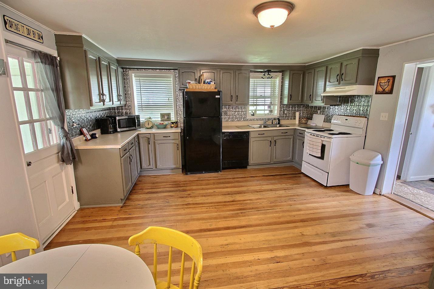 1446 Long Corner Road Mount Airy, MD 21771 - Photo 12 of 31