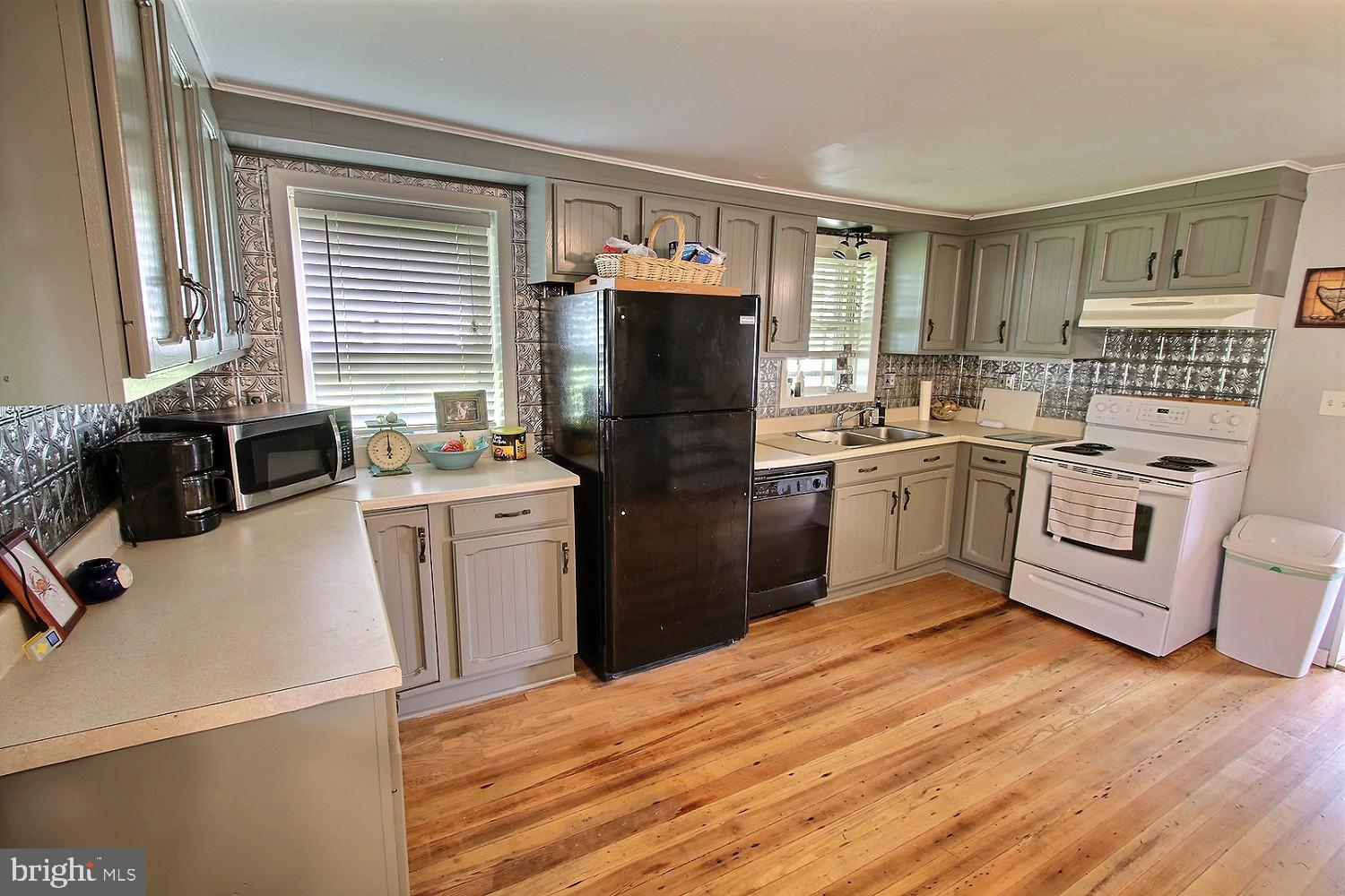 1446 Long Corner Road Mount Airy, MD 21771 - Photo 13 of 31