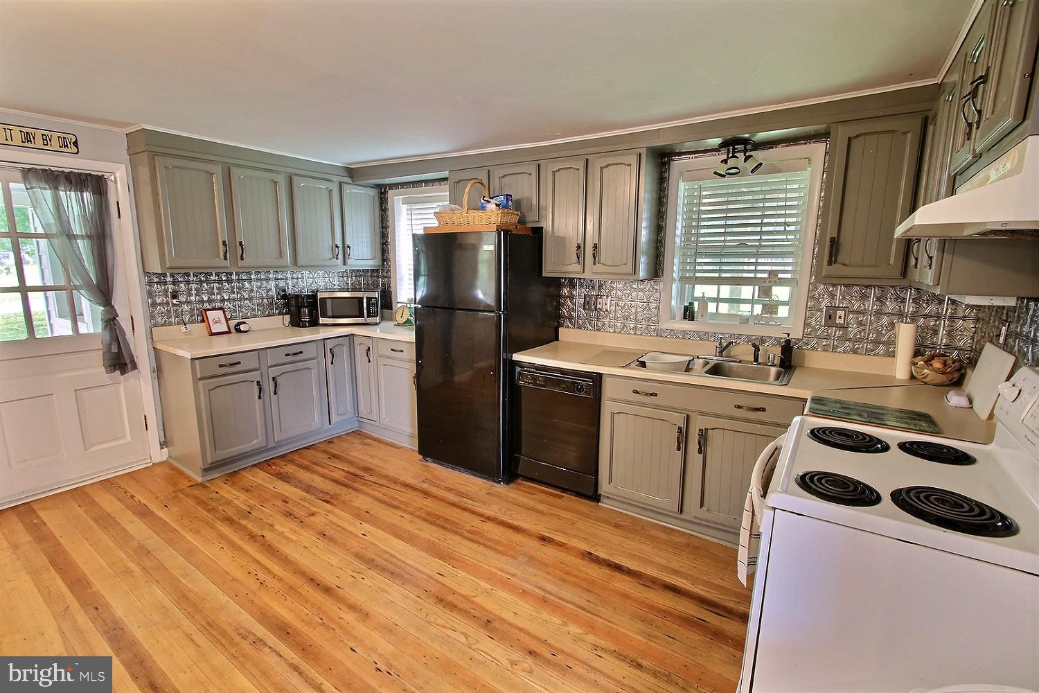 1446 Long Corner Road Mount Airy, MD 21771 - Photo 14 of 31