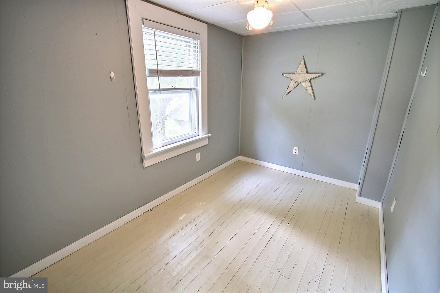 1446 Long Corner Road Mount Airy, MD 21771 - Photo 20 of 31