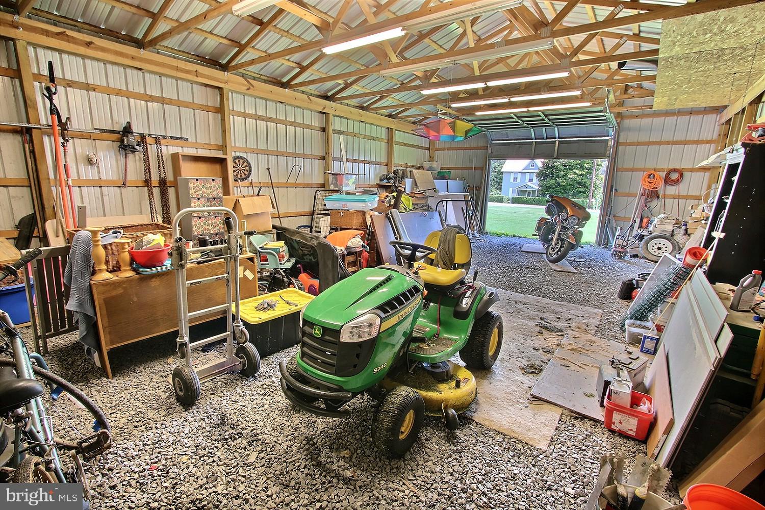 1446 Long Corner Road Mount Airy, MD 21771 - Photo 7 of 31