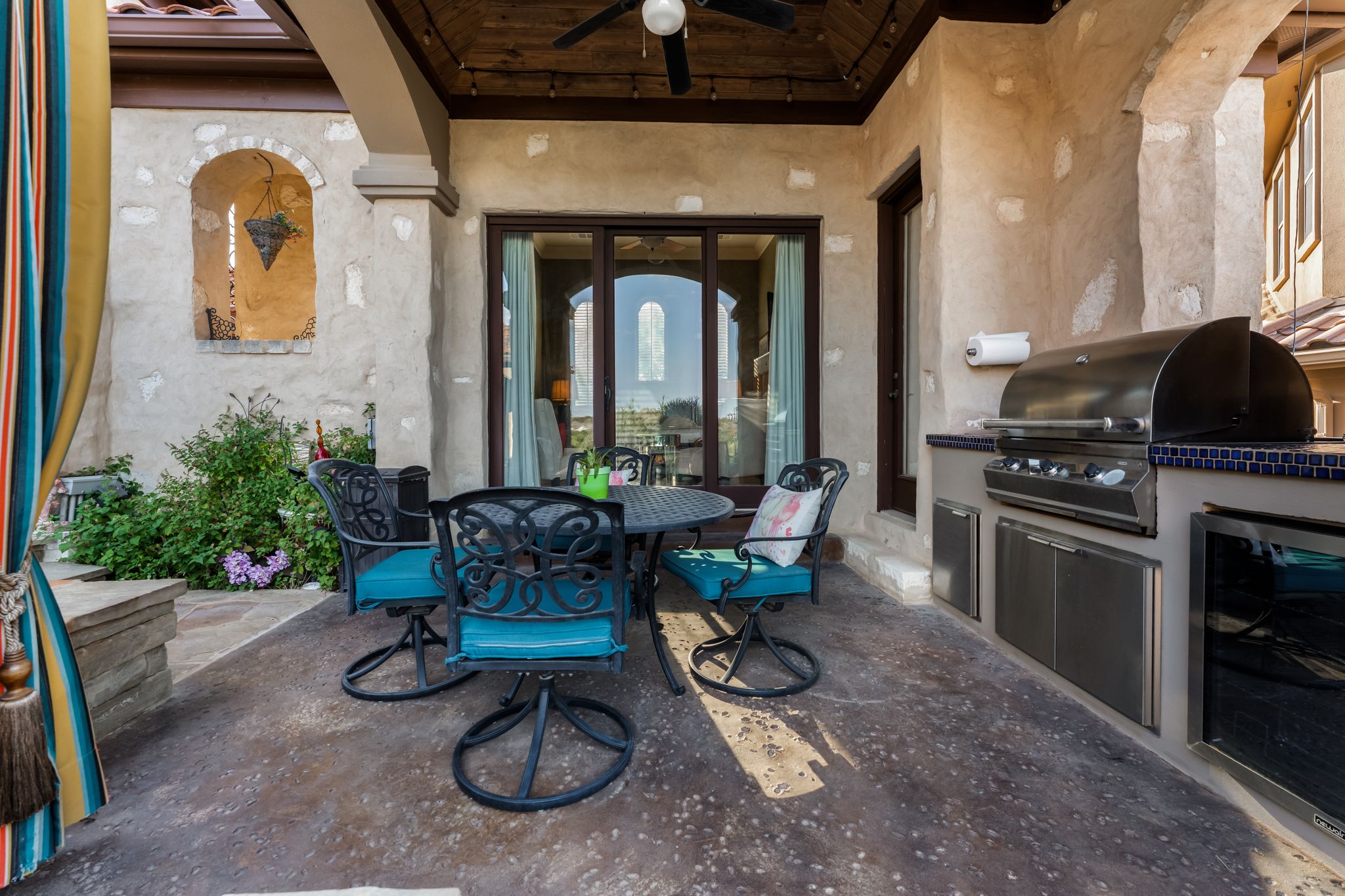 1901 Sea Eagle View Austin, TX 78738 - Photo 35 of 39 View of patio with an outdoor kitchen / dining area just off the casita