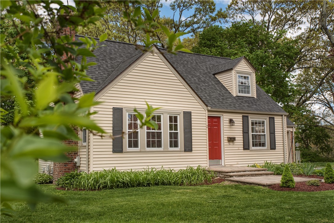 2 Pilgrim Circle Warwick, RI 02888 - Photo 2 of 25