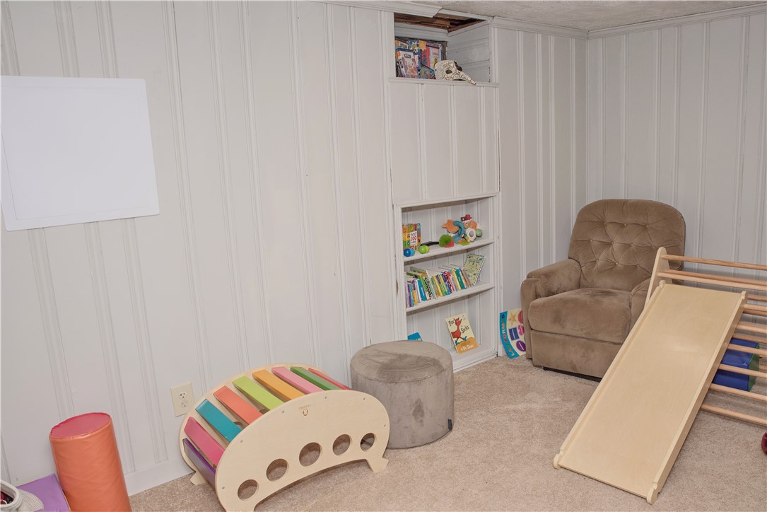 2 Pilgrim Circle Warwick, RI 02888 - Photo 21 of 25