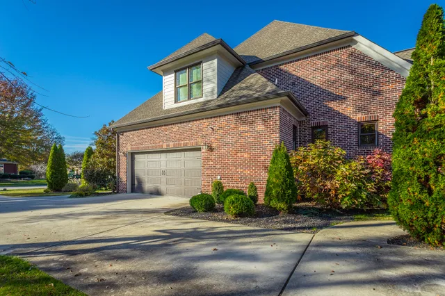 $950,000 | 8659 Rambling Rose Drive, Ooltewah, TN 37363