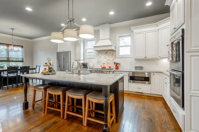 $950,000 | 8659 Rambling Rose Drive, Ooltewah, TN 37363