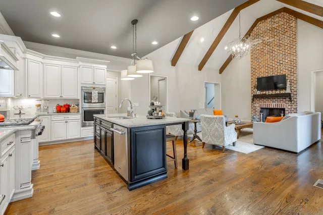 $950,000 | 8659 Rambling Rose Drive, Ooltewah, TN 37363