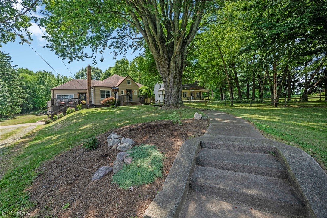 8130 Navarre Road Southwest Massillon, OH 44646 - Photo 31 of 37