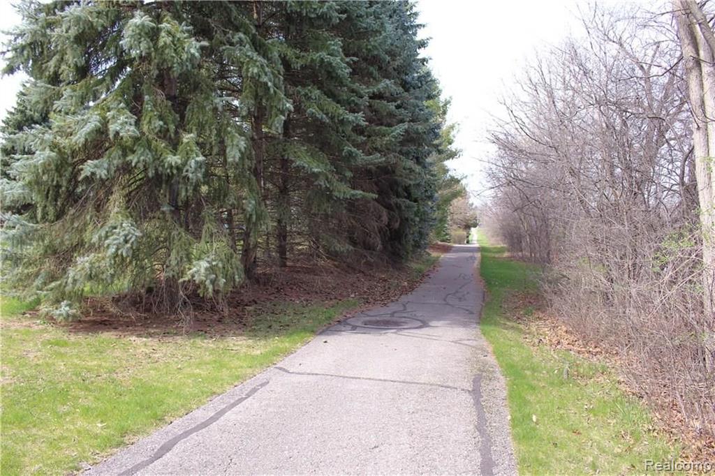 622 Snowmass Drive Rochester Hills, MI 48309 - Photo 27 of 28