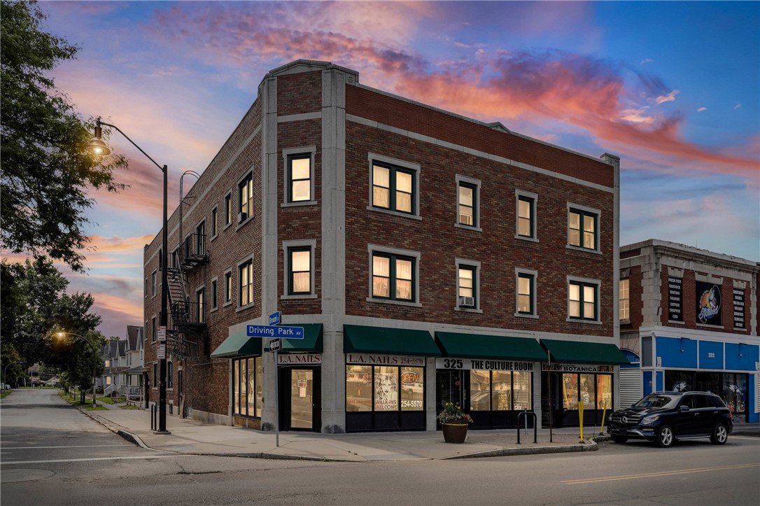 321 Driving Park Avenue Rochester, NY 14613 - Photo 1 of 44 Gallery Image 1