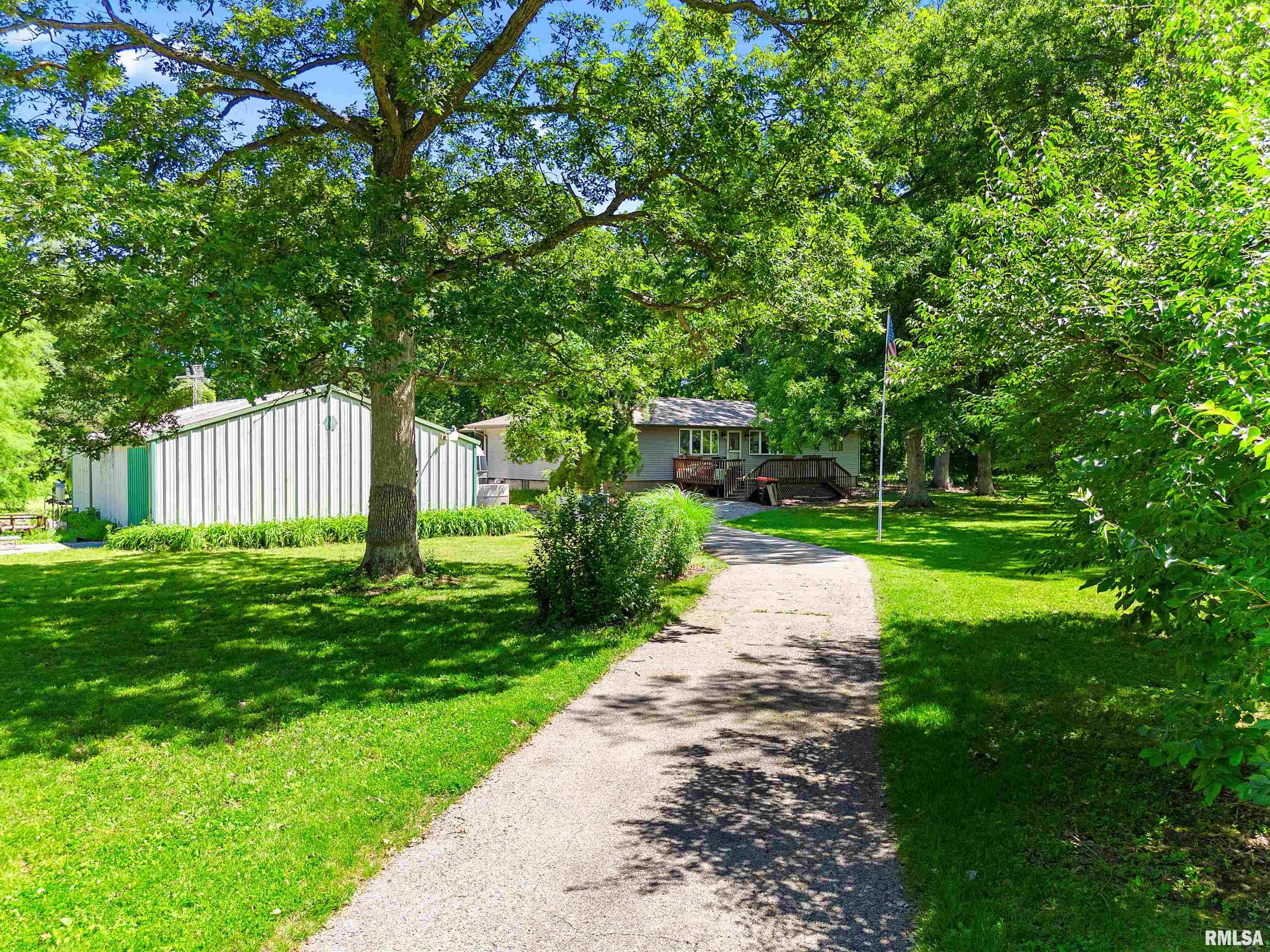 283 Fairview Washington, IL 61571 - Photo 6 of 46
