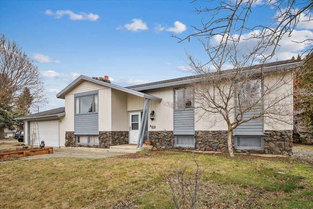 1020 North Bolivar Road Spokane Valley, WA 99216 - Photo 2 of 30