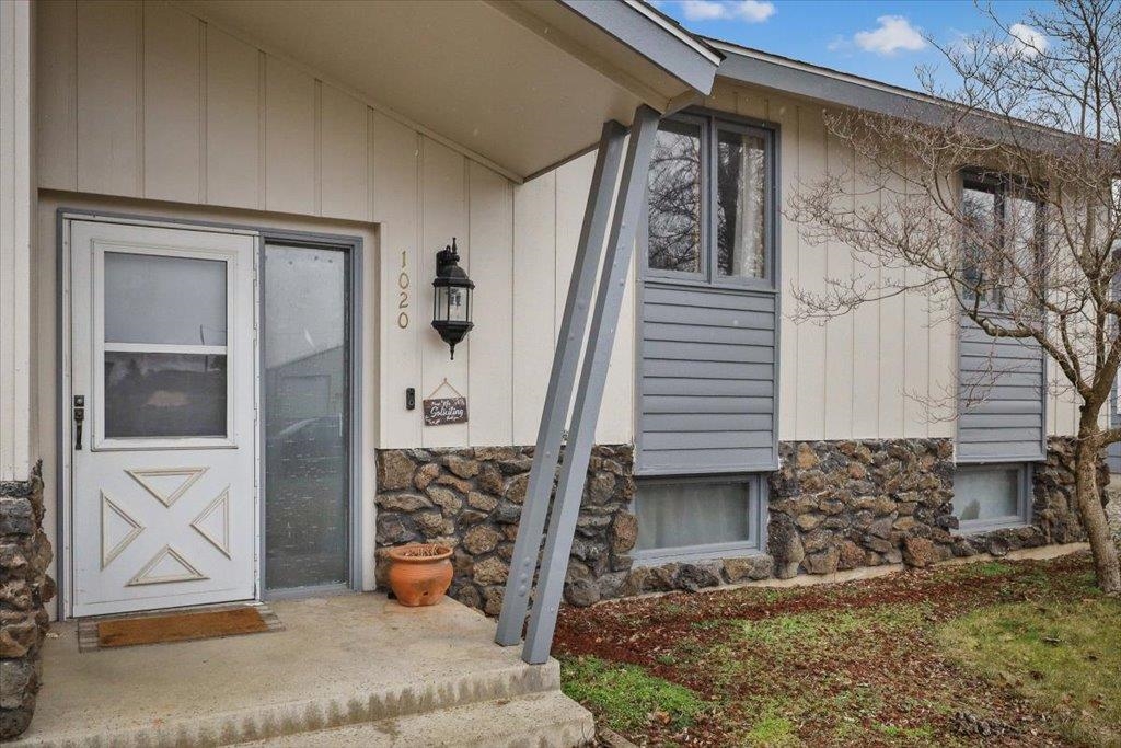 1020 North Bolivar Road Spokane Valley, WA 99216 - Photo 4 of 30