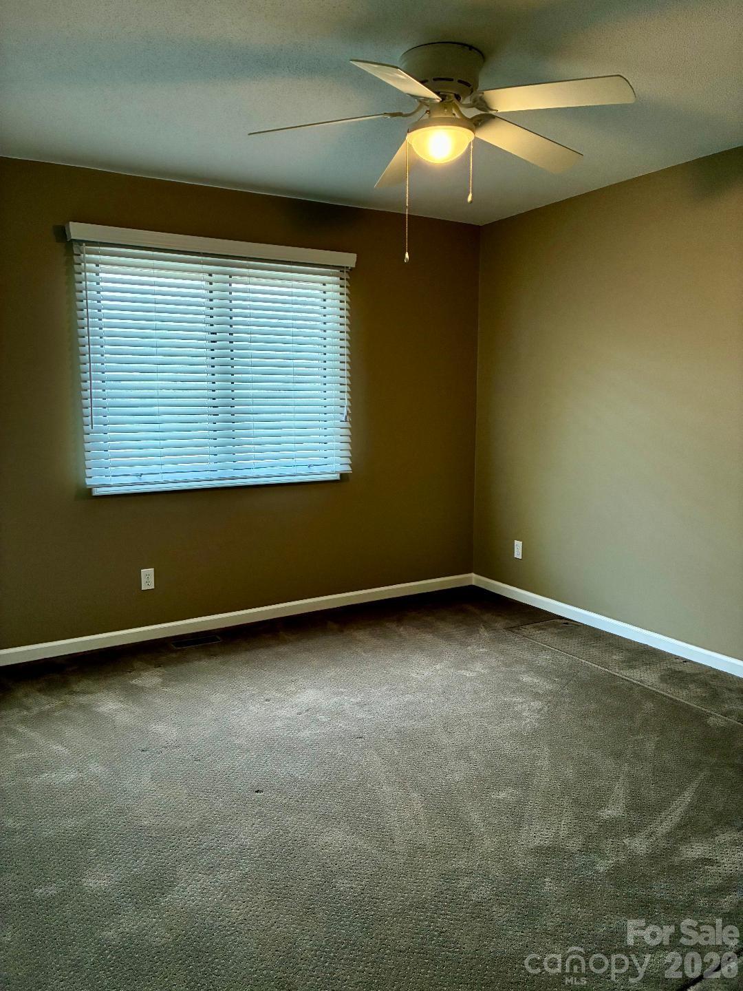 3100 Cove Loop Road Hendersonville, NC 28739 - Photo 19 of 40