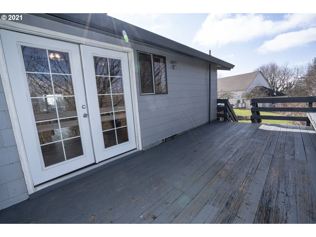 37645 Grange Hall Road Corbett, OR 97019 - Photo 25 of 31